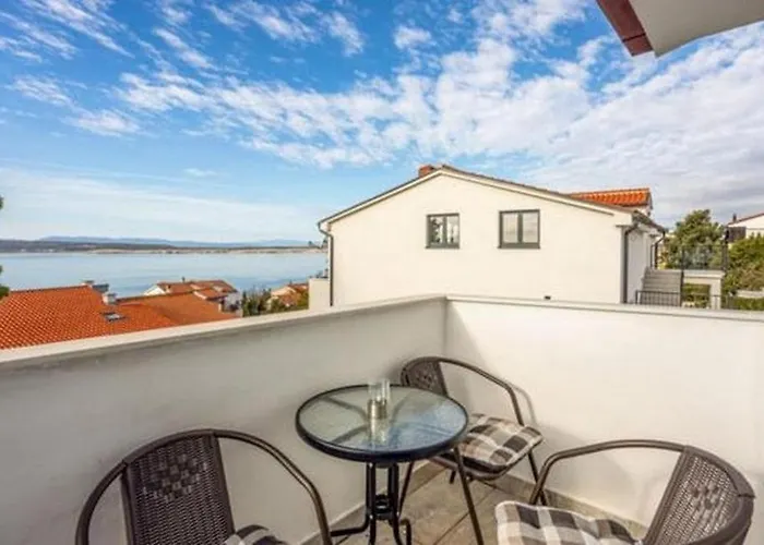 With Parking Space Dramalj, - 25226 Apartman Crikvenica